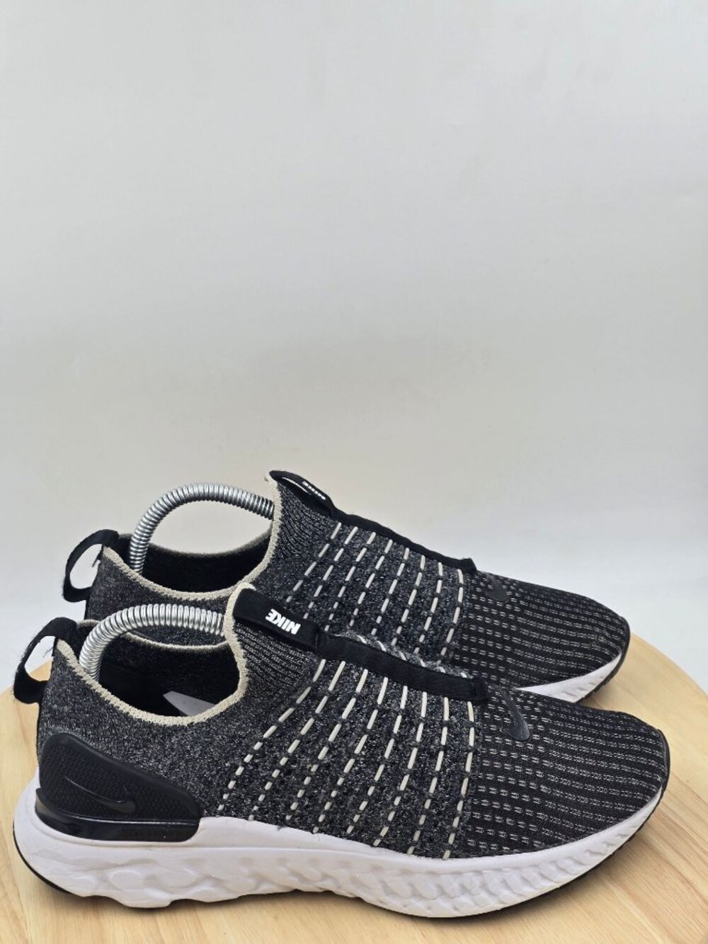 Nike React Phantom Flyknit 2 Prm Womens Running Shoes Oreo Cj0280-002 sz 8.5